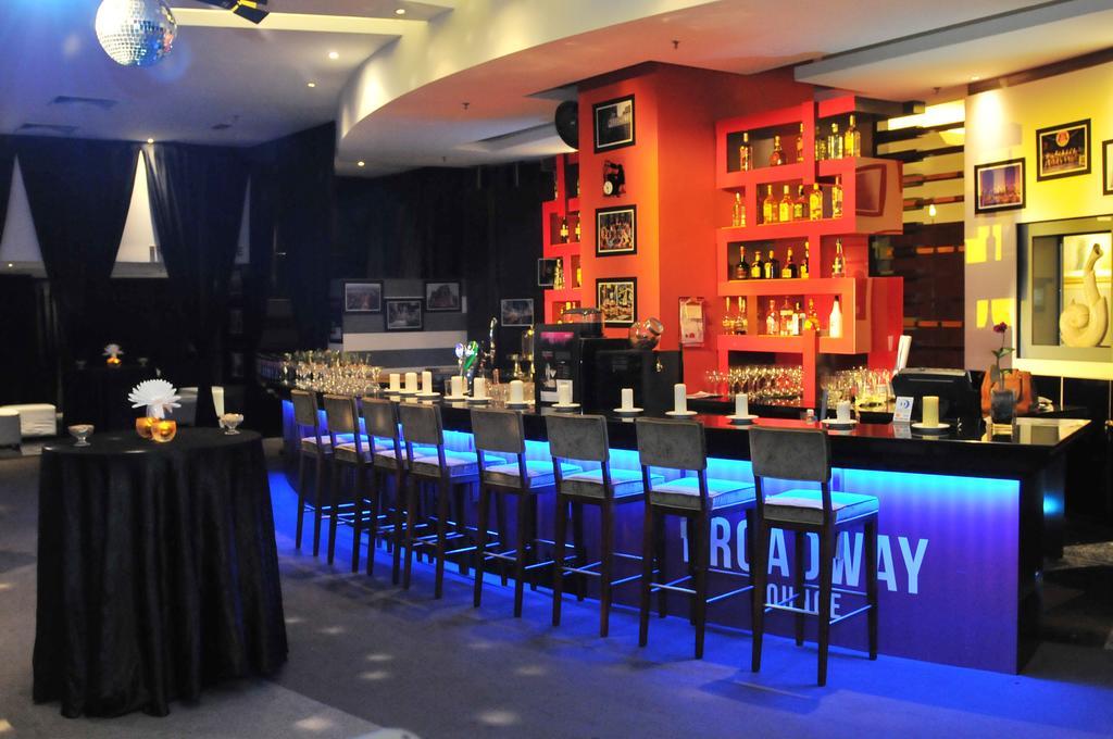 קואלה לומפור Eastern Suites @ Times Square Kl מראה חיצוני תמונה
